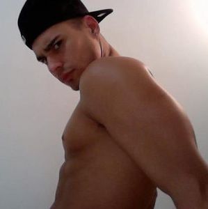 Meet your Posher, Romeo